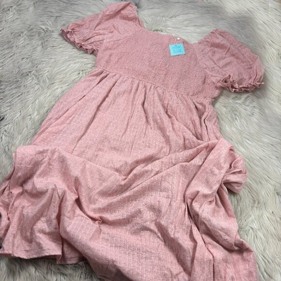 NWT Hayden Textured  Puff Sleeve Midi Dress - Picture 3 of 11